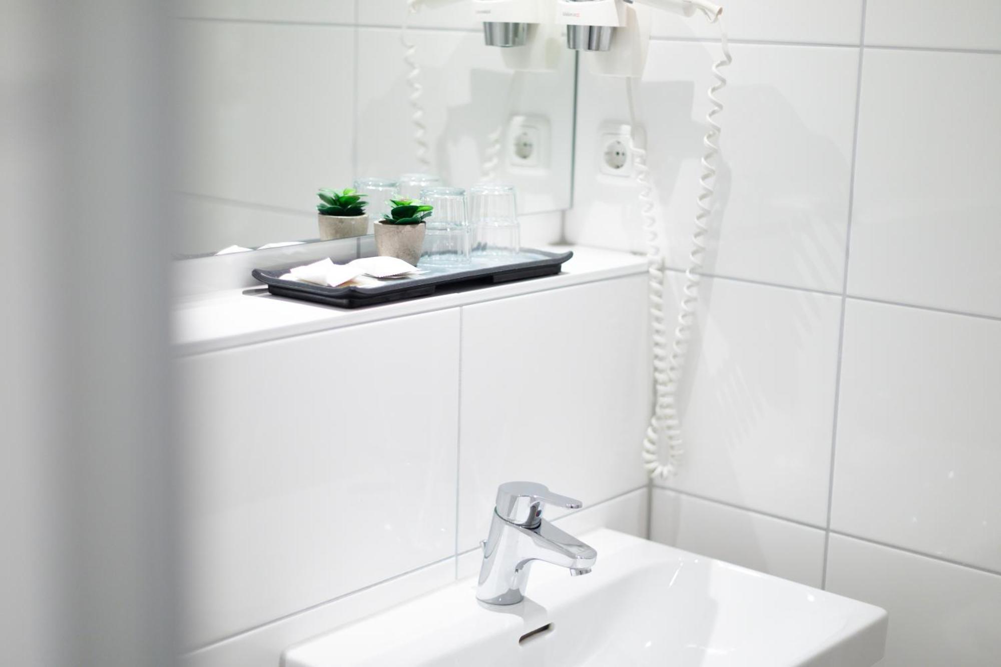 Hotel Herrnbrod & Staendecke Dreieich Luaran gambar